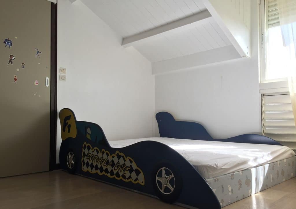 Lit au sol pour enfant