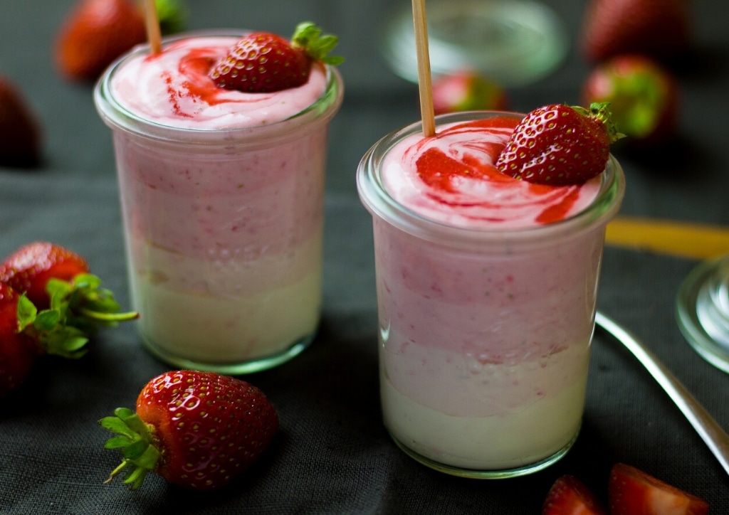 Pour conserver son lait, réutiliser les pots de yaourt en verre