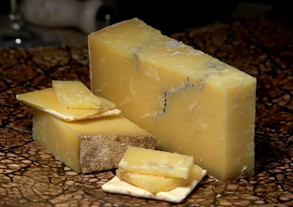 Cheddar marbré : peut-on en manger enceinte ?