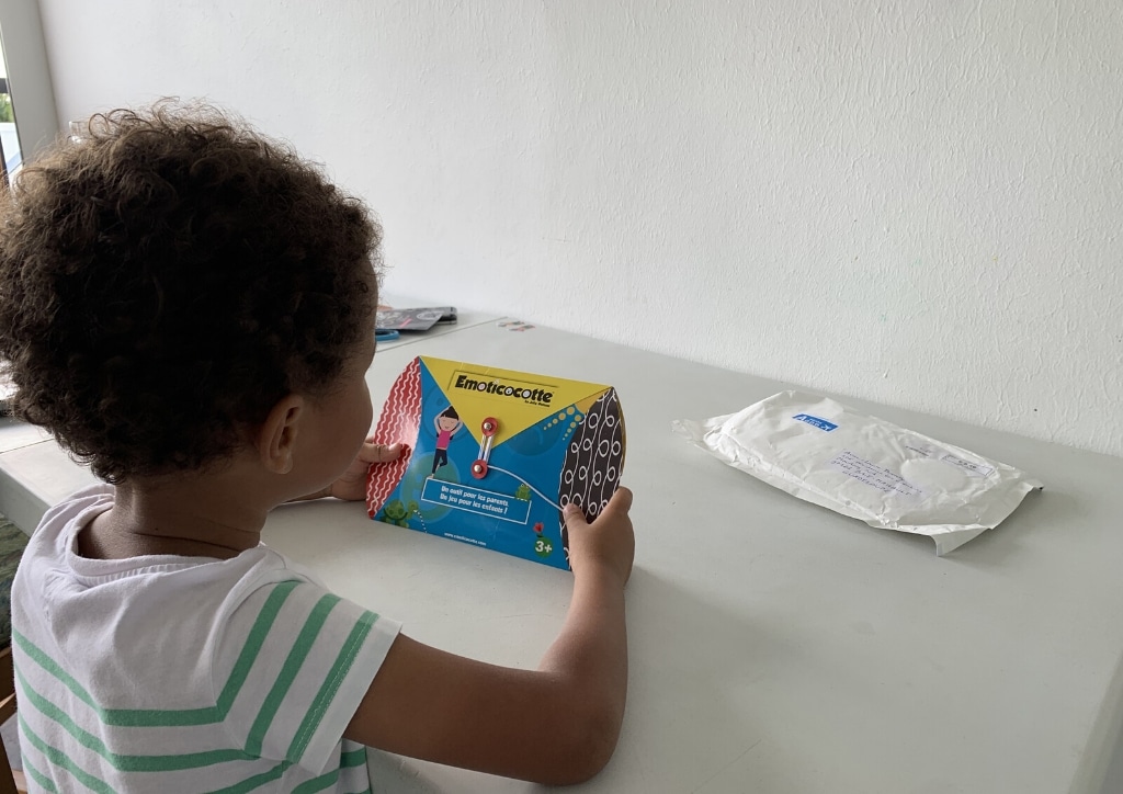 Un outil pour apprendre à gérer ses émotions : l'émoticocotte