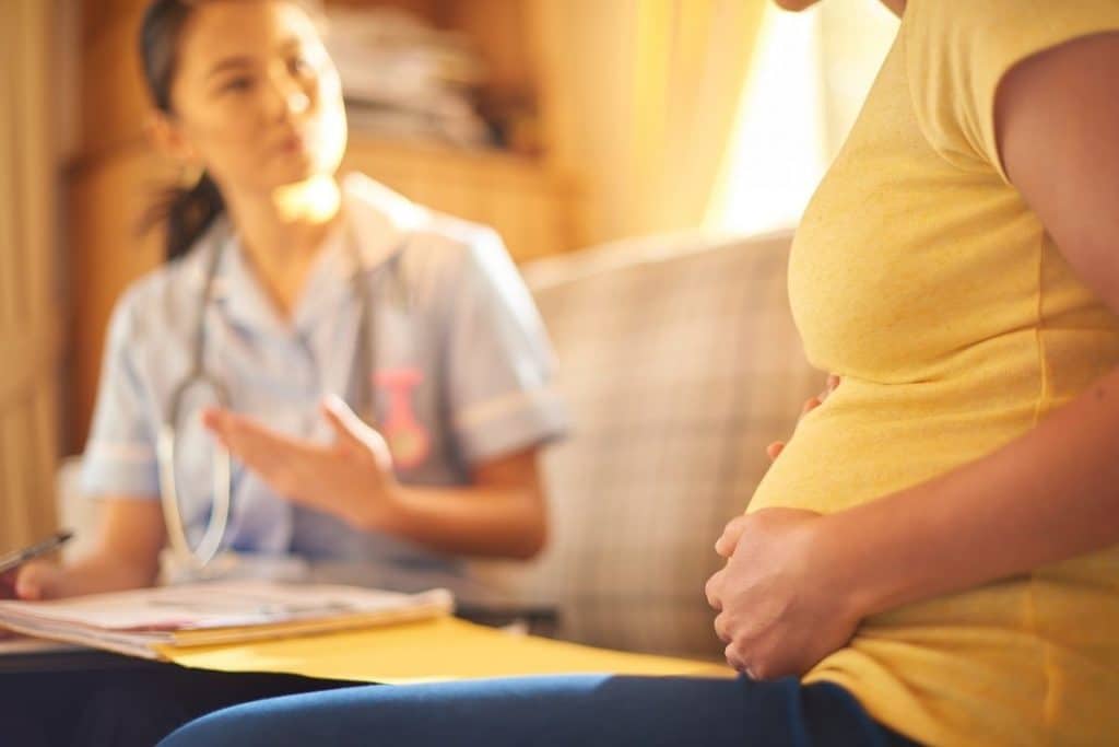 Suivi de grossesse avec la sage-femme