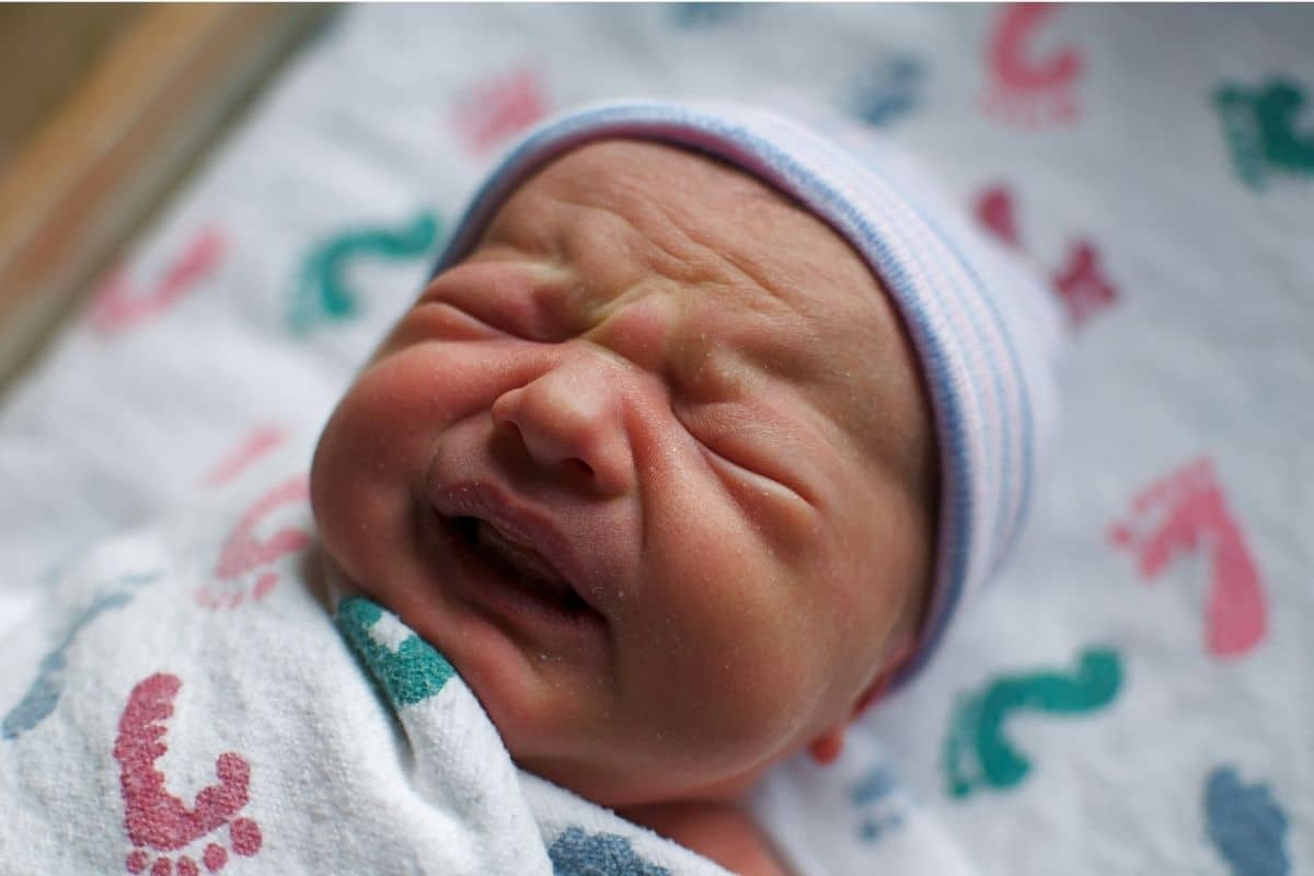 Bébé qui pleure