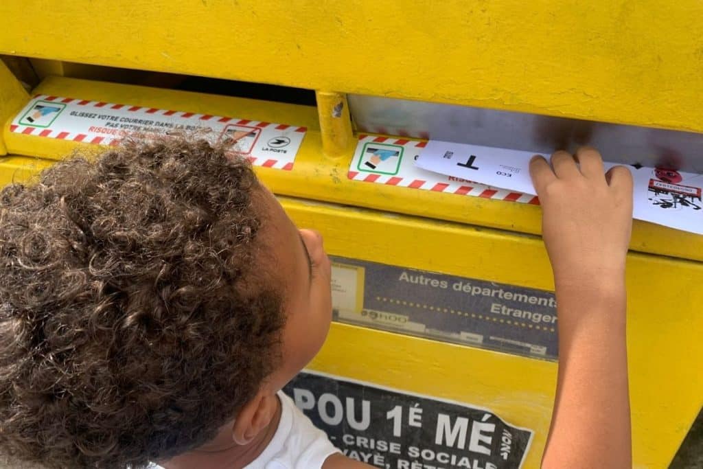 Stanislas poste son première courrier à l'attention des équipes d'Epopia