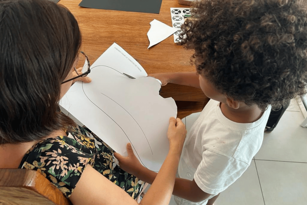 Découpe du chapeau de pirates