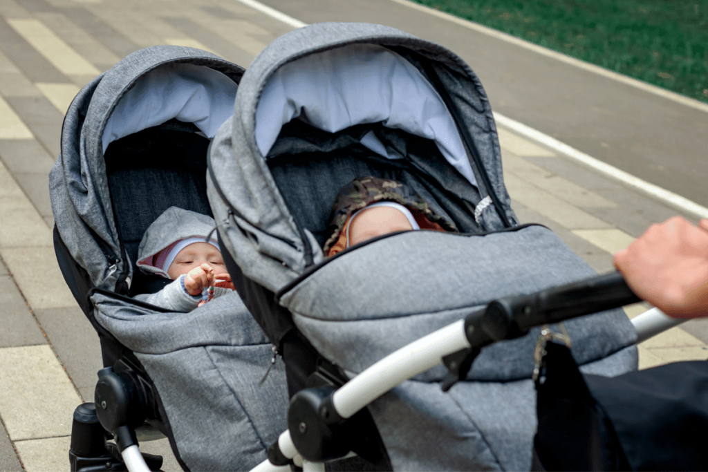 Poussette double en ligne