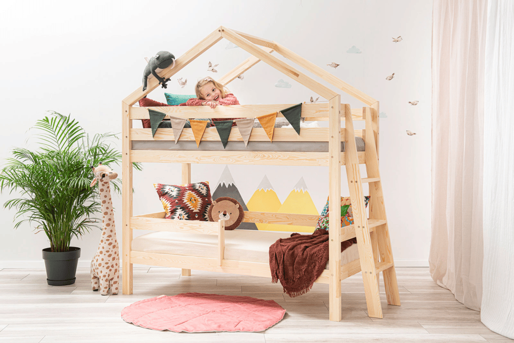 Lit Saja II de TreeTale