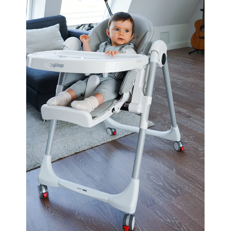 Chaise haute Prima Papa Follow Me de Peg Perego