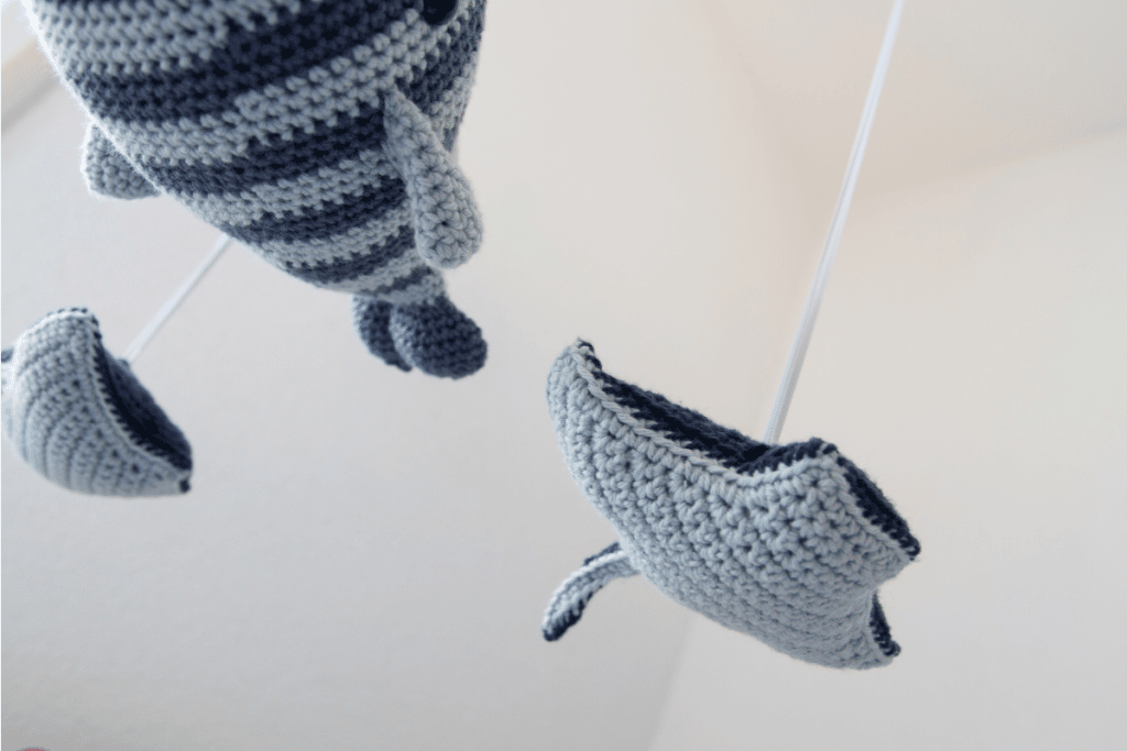 Mobile au forme géométrique