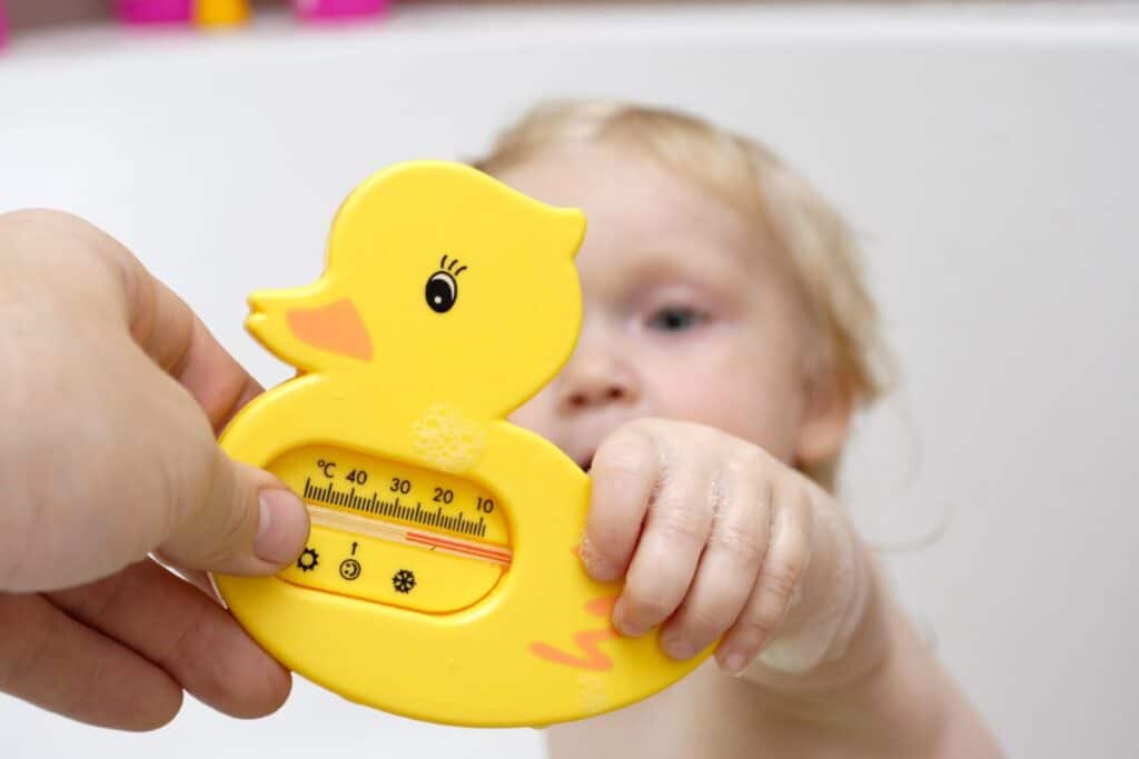 thermomètre de bain pour bébé