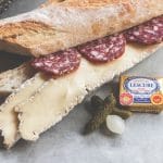 Un sandwich au brie est déconseillé aux femmes enceintes
