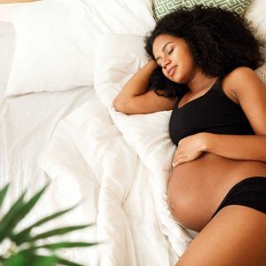 Conseils pour passer des nuits apaisantes durant votre grossesse